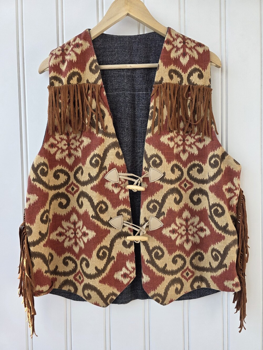 Southwestern Fringe Vest Tapestry Style Woven Design Western Toggle Buttons XL